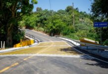Presidente Luis Abinader inaugura carretera y aulas en Santiago