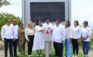 Ministro de Turismo entrega los trabajos de construcción de infraestructuras de servicios de la playa Monte Río
