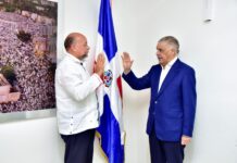 Radhamés Guzmán retorna al PRD y asume la presidencia municipal en Sosúa