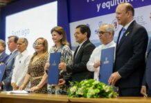 Raquel Peña encabeza firma del “Pacto por una Mejor Ciudad”