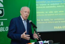 Alburquerque afirma Gobierno intenta venderle “gato por liebre” al pueblo dominicano con paquetazo fiscal