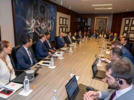 FMI y Banreservas analizan perspectivas económicas y financieras de RD