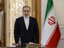 Irán acusa a EE.UU. de sabotear la vía diplomática en medio de tensión en el estrecho de Ormuz