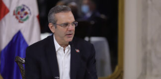 Presidente anuncia que RD salió del mapa de la pobreza de la FAO; 5to país de la región en lograrlo