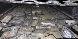 DNCD incauta 237 paquetes de presunta cocaína durante operativo en Santo Domingo