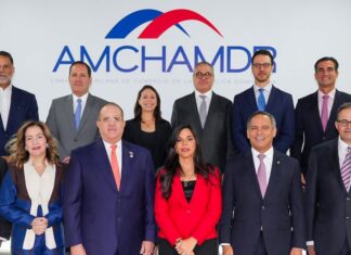 Magín Díaz: La economía de RD responde positivamente pese a la incertidumbre persistente