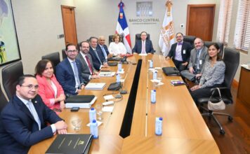 Valdez Albizu recibe una misión técnica del BID a fin de potenciar el financiamiento a MIPYMES a través del BANDEX