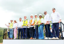 Presidente Abinader supervisa obras en el Cibao