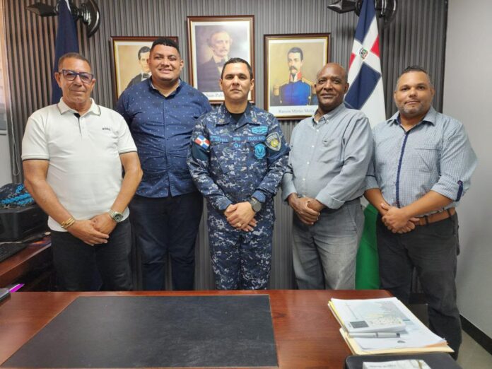 ACDPOP y Policía Nacional