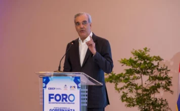 Luis Abinader destaca nueva etapa de transparencia con Ley de Contrataciones Públicas