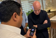 Presidente de la FIFA llega a República Dominicana y recibe bienvenida de Luis Abinader