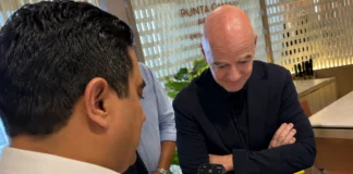 Presidente de la FIFA llega a República Dominicana y recibe bienvenida de Luis Abinader