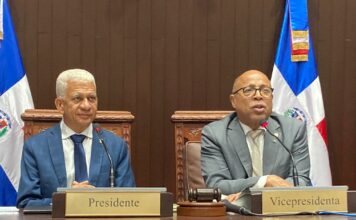 Ratifican a De los Santos y Pacheco para presidir Congreso