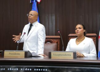 Alfredo Pacheco inicia su décimo mandato como presidente de la Cámara Baja
