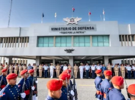 MIDE reconoce a atletas militares y policiales medallistas de Santo Domingo 2026