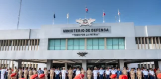 MIDE reconoce a atletas militares y policiales medallistas de Santo Domingo 2026