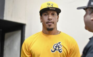 Adalberto Mondesí se integra a los entrenamientos de las Águilas