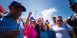 Gonzalo recorre Puerto Plata con su proyecto