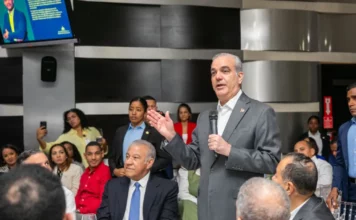 Abinader destaca reducción de la pobreza y avances económicos durante su gestión