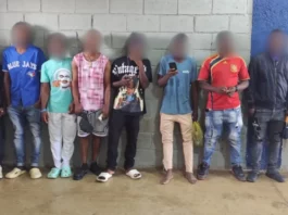 Detienen 41 haitianos indocumentados en Picapollos y tiendas chinas de La Romana
