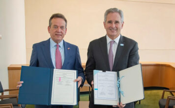 RD y Argentina firman acuerdo para ampliar servicios aéreos