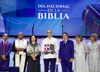 Comunidad Cristiana Nacional reconoce a Abinader por respaldo al Día de la Biblia