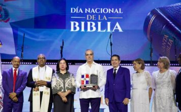 Comunidad Cristiana Nacional reconoce a Abinader por respaldo al Día de la Biblia