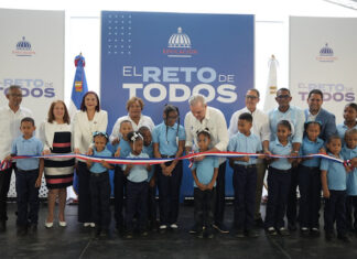Presidente Luis Abinader inaugura el Complejo Educativo y Deportivo Pedro Martínez
