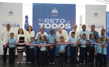 Presidente Luis Abinader inaugura el Complejo Educativo y Deportivo Pedro Martínez