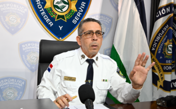 Policía busca pistas y revisa cámaras tras asalto a Kenny Grullón