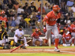 Escogido supera a Águilas y logra cuarta victoria al hilo