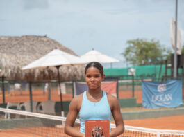 Julianny De La Cruz se corona en las Copas Uvero Alto y Bávaro ITF J30