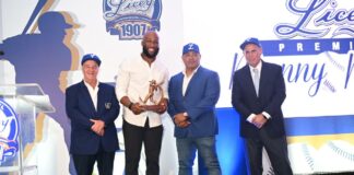 ¡Orgullo azul! Mel Rojas estrena galardón del Premio Manny Mota