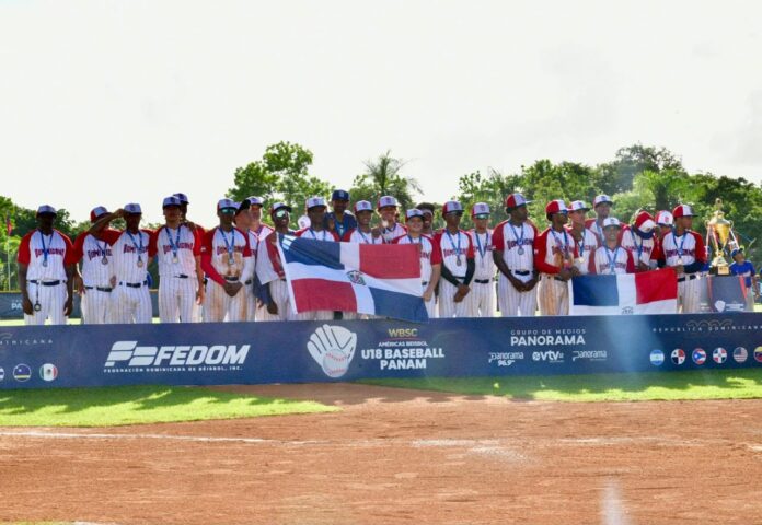 RD avanza al Mundial U18