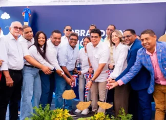 Caasd inicia saneamiento de ocho cañadas en los Alcarrizos