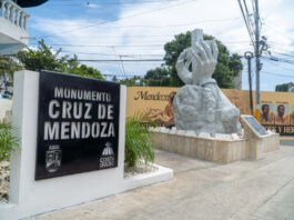 Dío Astacio inaugura monumento remozado de la Cruz de Mendoza en SDE